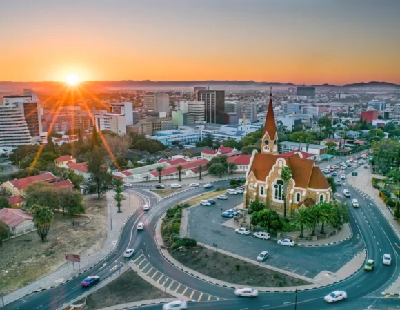 LAND OF BIG FIVE : 14 NIGHTS / 15 DAYS