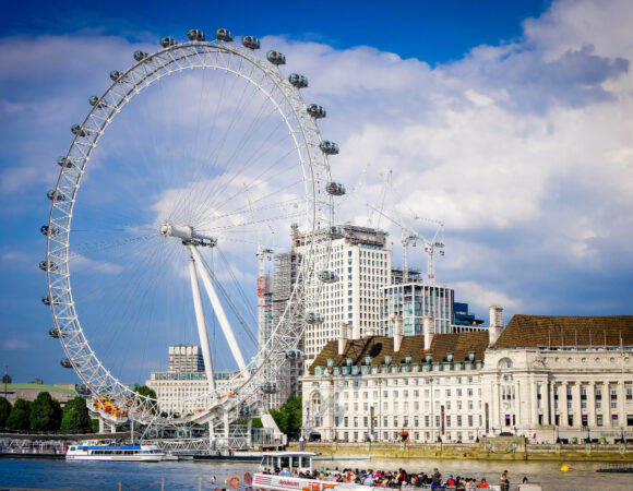 BEST OF ENGLAND & SCOTLAND : 9 NIGHTS / 10 DAYS