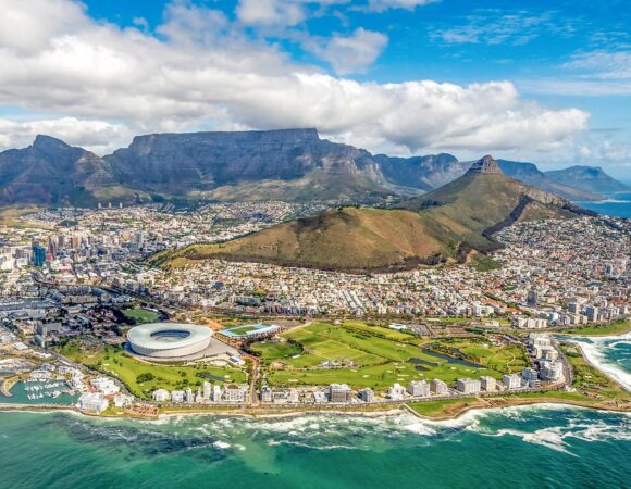 SPLENDID SOUTH AFRICA WITH CHOBE NATIONAL PARK & VICTORIA FALLS : 12 NIGHTS / 13 DAYS